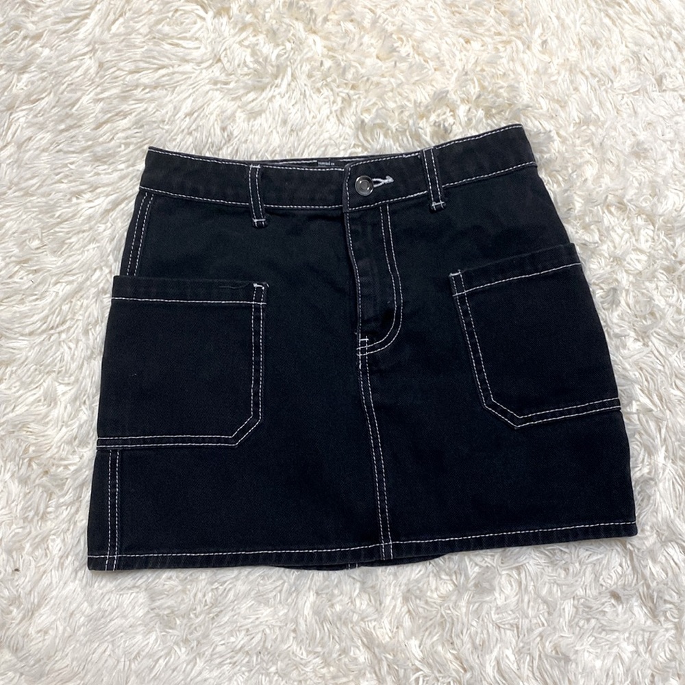Forever 21 Denim mini black skirt